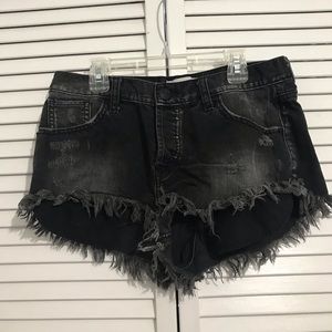 Express Black Distressed Jean Shorts Size 29W